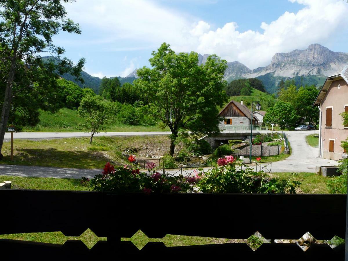 Chalet Roche Rousse Gresse-en-Vercors Exterior foto